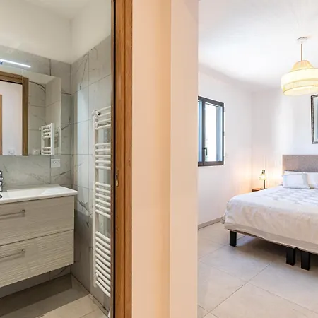 Pandora 6 Personnes Magnifique Apparemment Avec Piscine Dans La Apartamento Ajaccio (Corsica)